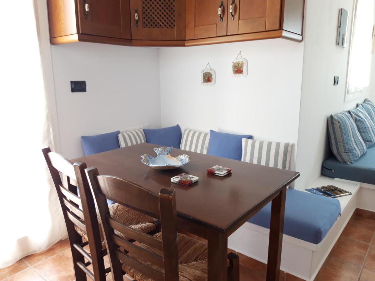 Akitos Maisonette Adamantas (Milos) Exterior foto