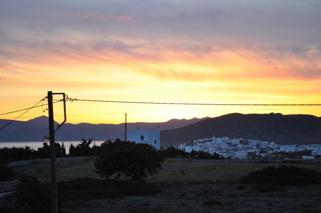 Akitos Maisonette Adamantas (Milos) Exterior foto